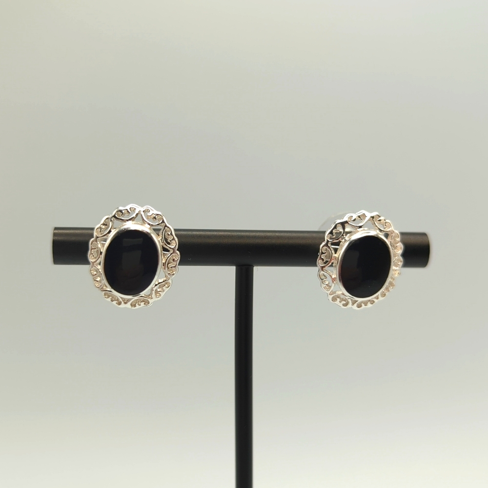 925 Sterling Silver & Onyx Oval Earrings NWOT